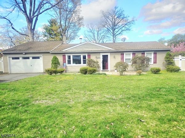 29 Belton St, Byram, NJ 07874