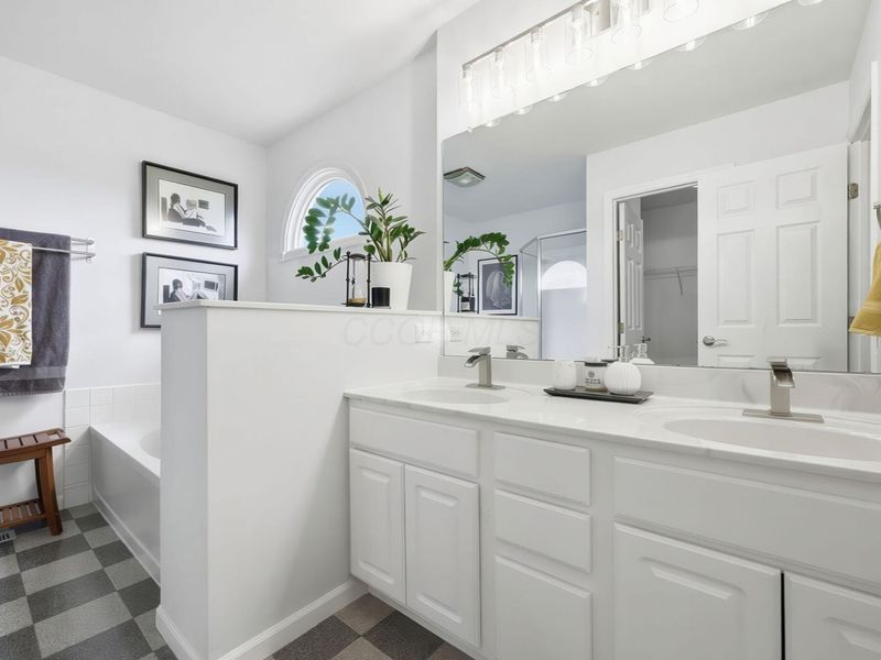 1155 S Three B's & K Road, Galena, OH 43021 Photo 25