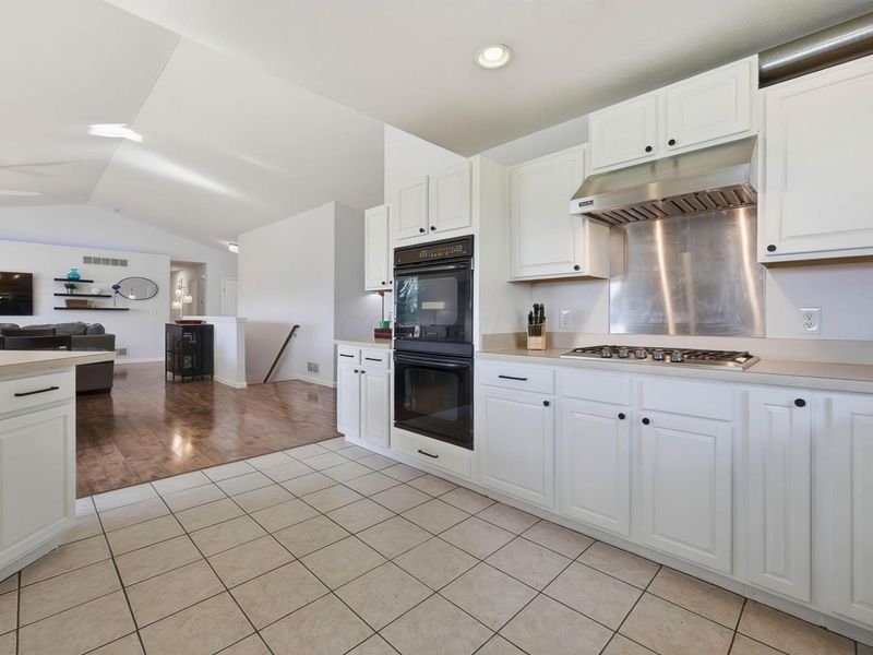 1155 S Three B's & K Road, Galena, OH 43021 Photo 9