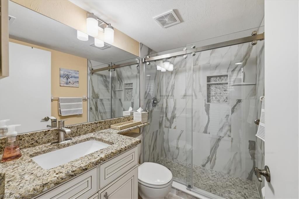14750 Eagle Ridge Dr, Unit 216, Fort Myers, FL 33912 Photo