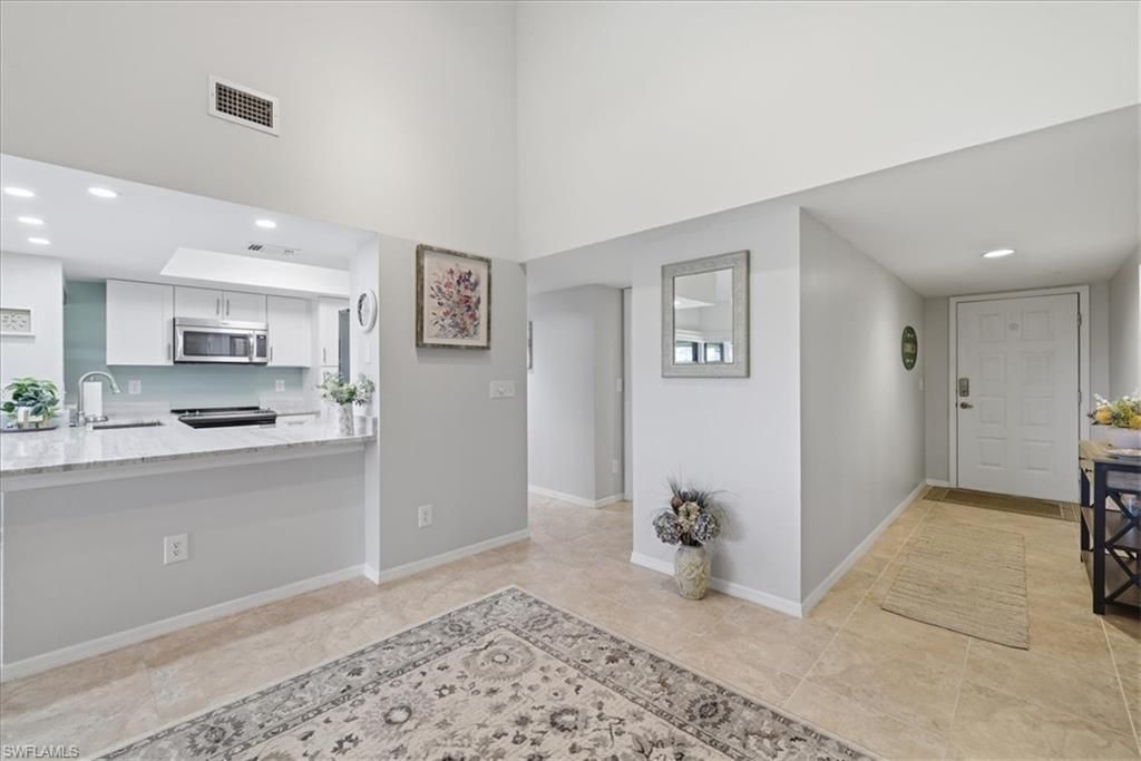 14750 Eagle Ridge Dr, Unit 216, Fort Myers, FL 33912 Photo