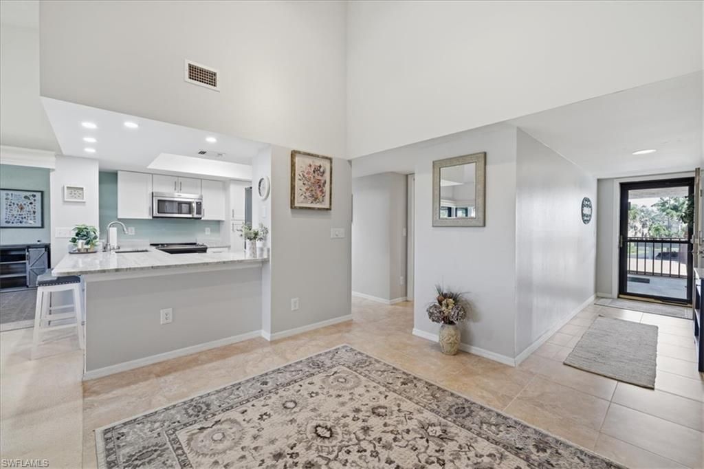14750 Eagle Ridge Dr, Unit 216, Fort Myers, FL 33912 Photo