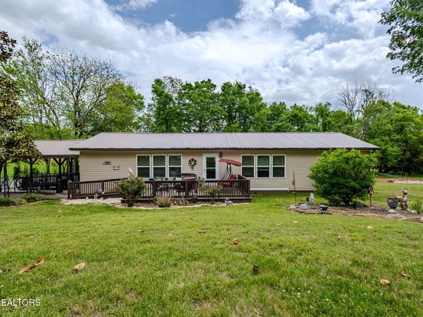 855 Post Oak Valley Rd, Rockwood, TN 37854