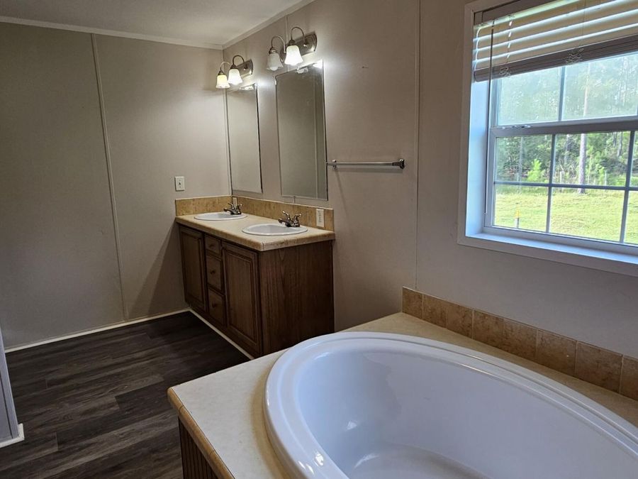 Property Image 111
