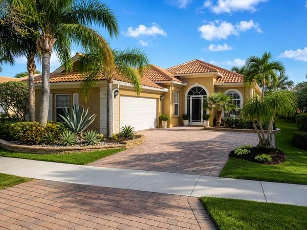 11181 SW Aliceville Drive, Port St. Lucie, FL 34987
