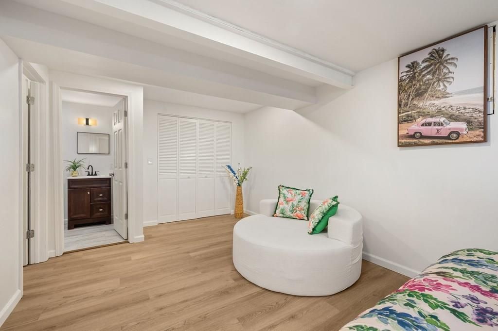 2050 N Willowood Dr, Ontario, OH 44906 Main Photo