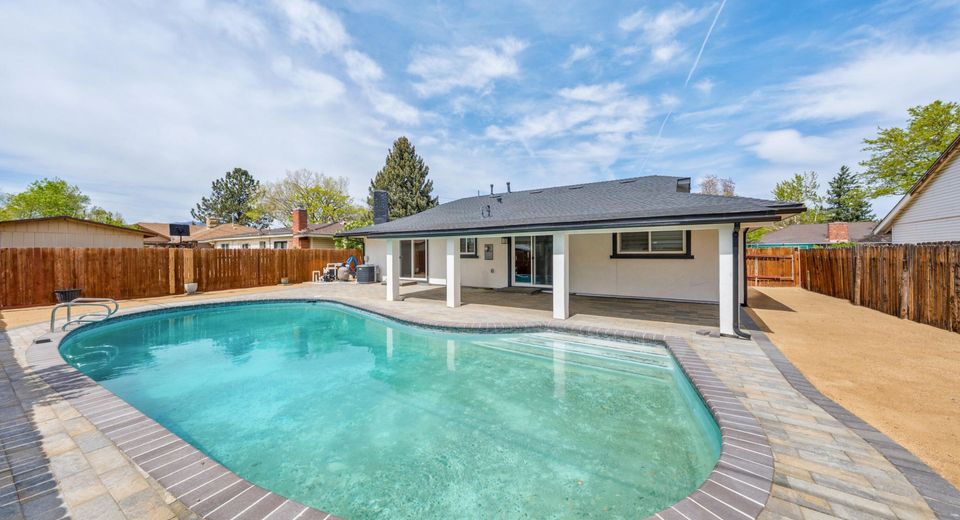 1735 Byrd Drive, Sparks, NV 89431 Photo