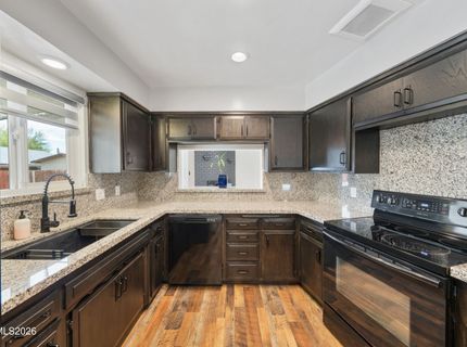 1735 Byrd Drive, Sparks, NV 89431 Photo