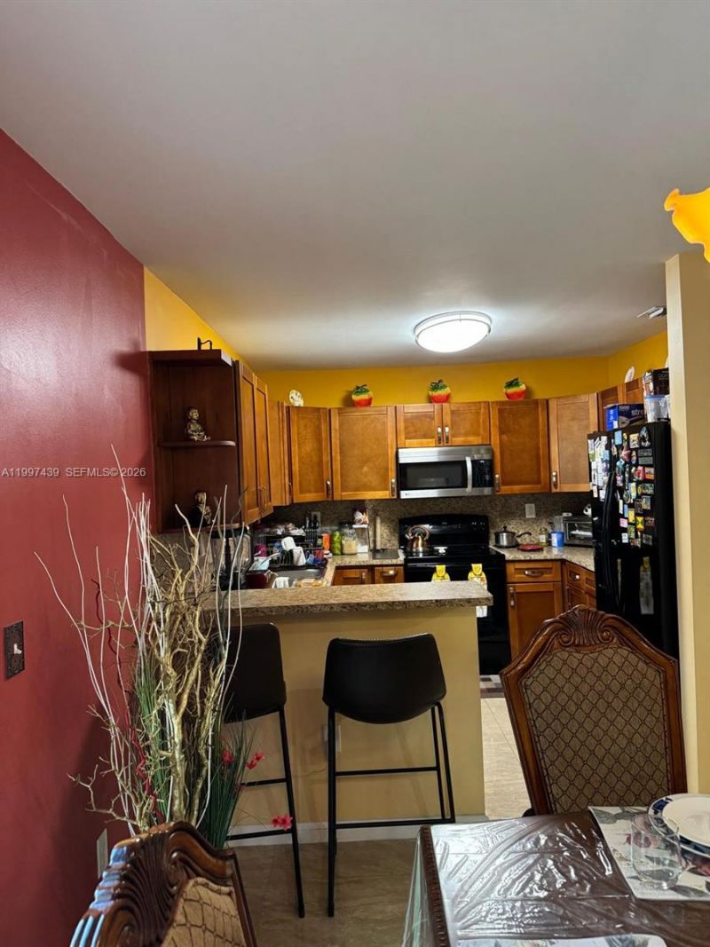 2720 NW 11th St, Fort Lauderdale, FL 33311 Photo