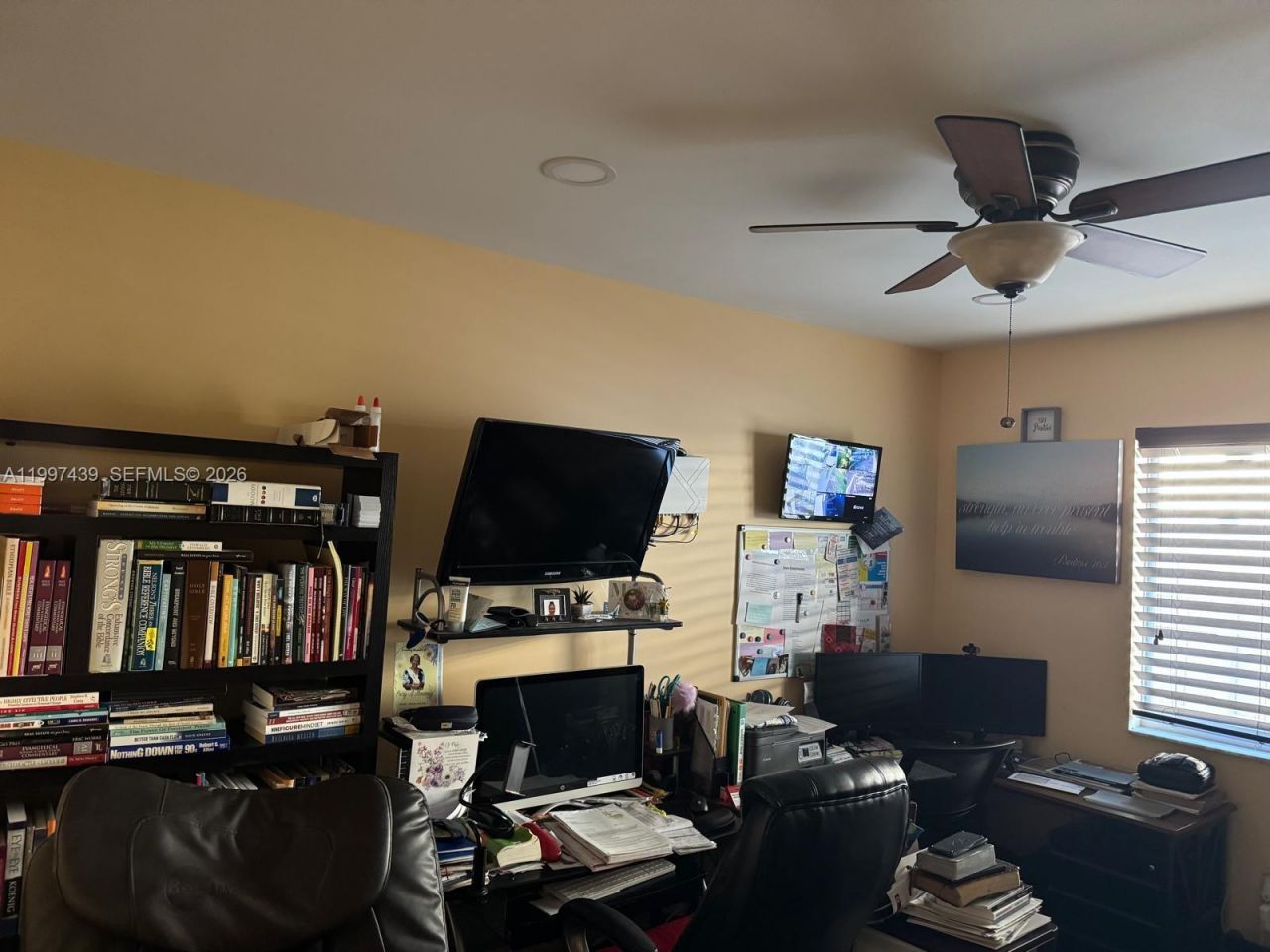 2720 NW 11th St, Fort Lauderdale, FL 33311 Photo