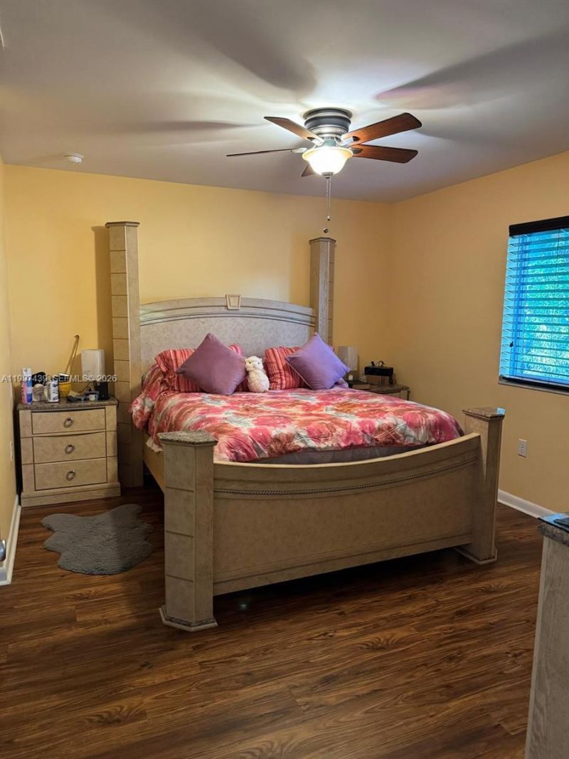 2720 NW 11th St, Fort Lauderdale, FL 33311 Photo