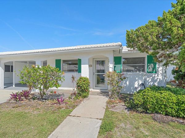 597 SPANISH DRIVE N, Unit 12, LONGBOAT KEY, FL 34228