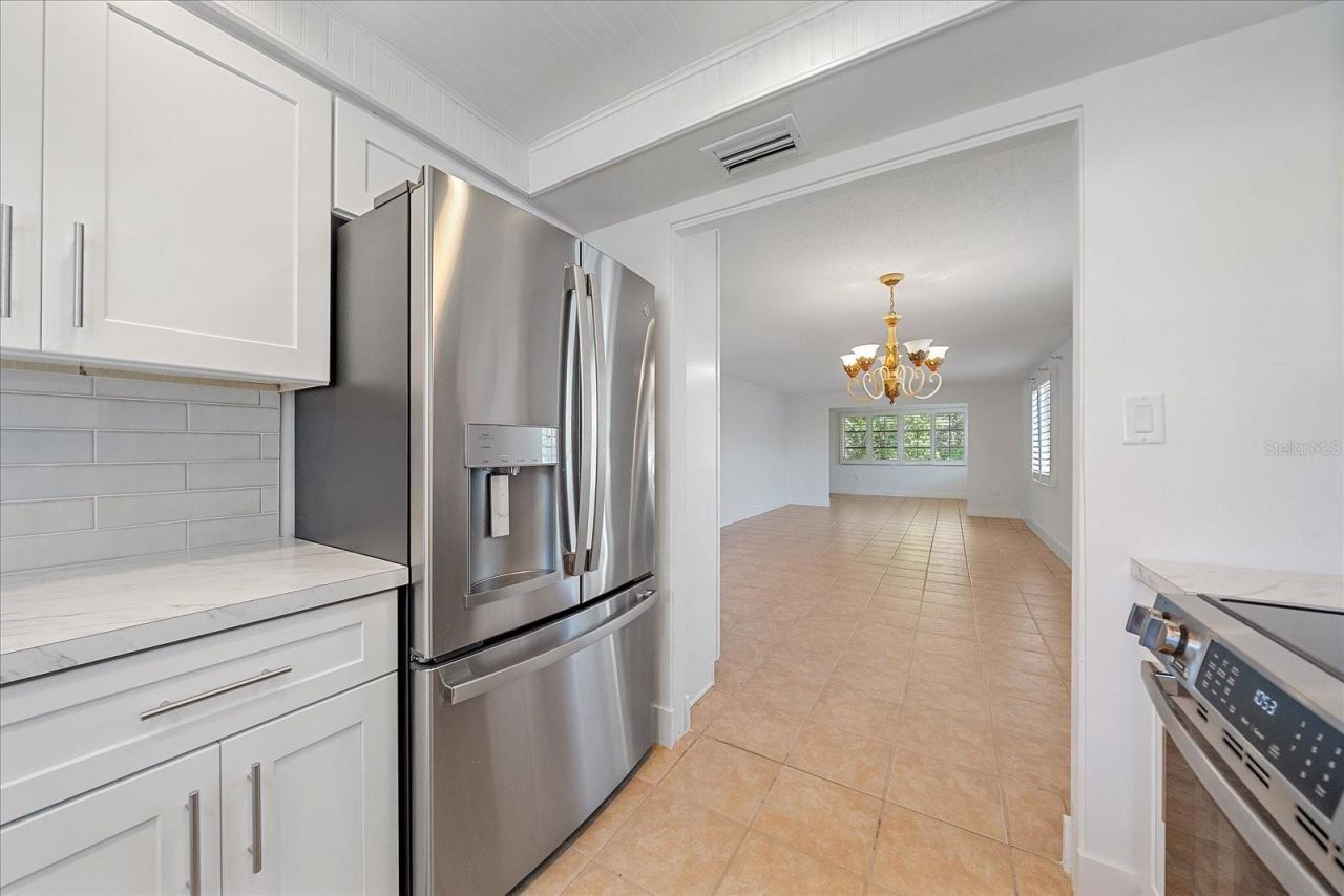 597 Spanish Drive N, Unit 12, Longboat Key, FL 34228 Photo