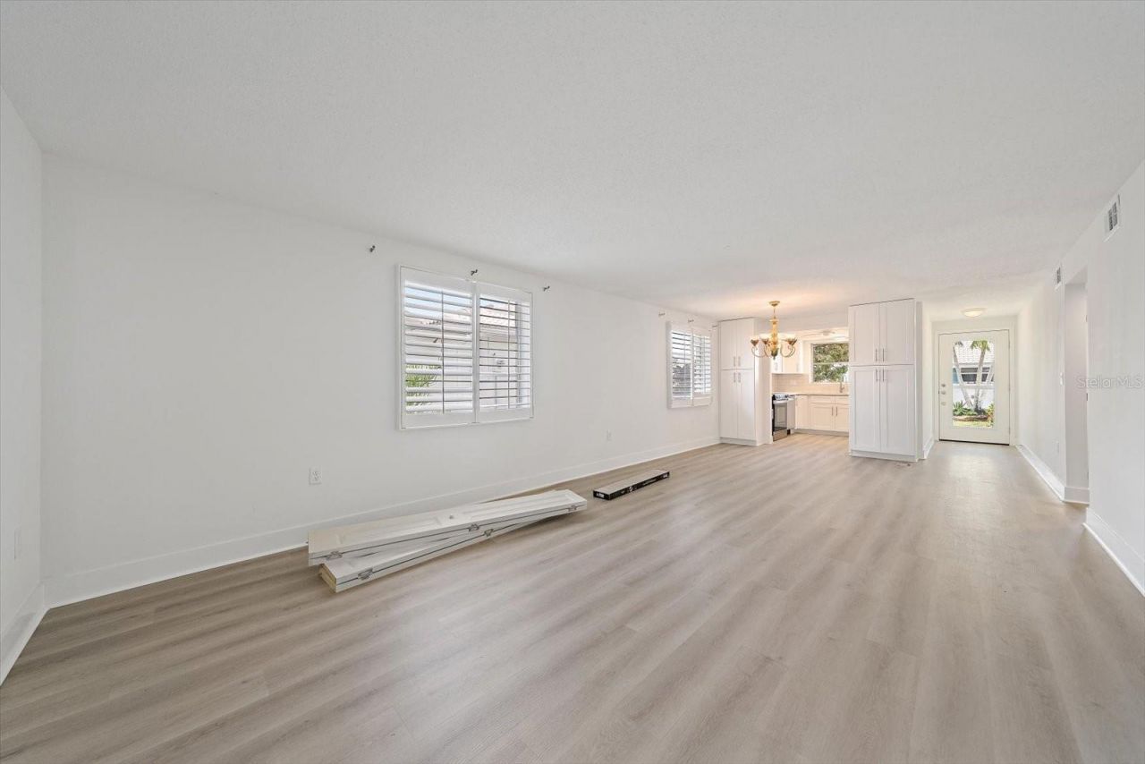 597 Spanish Drive N, Unit 12, Longboat Key, FL 34228 Photo
