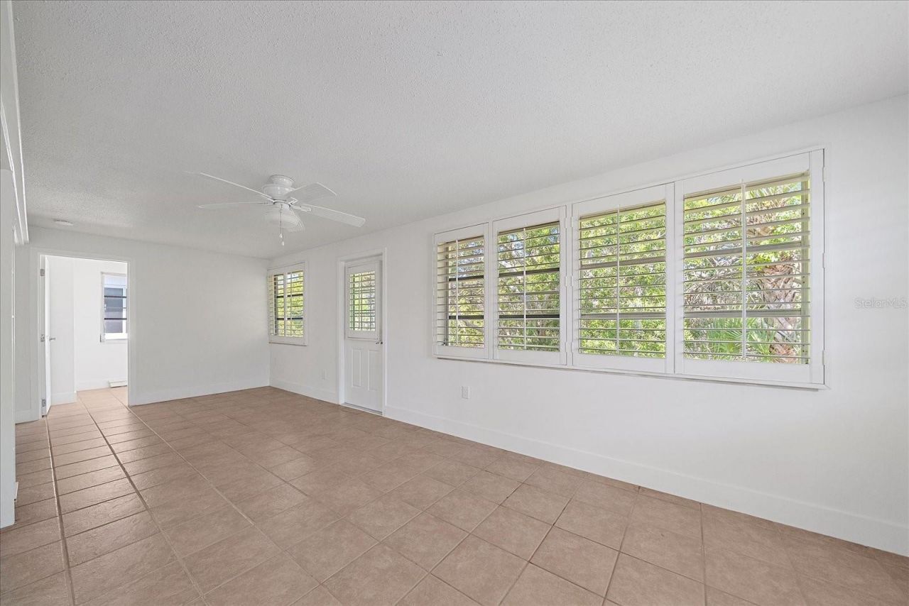 597 Spanish Drive N, Unit 12, Longboat Key, FL 34228 Photo