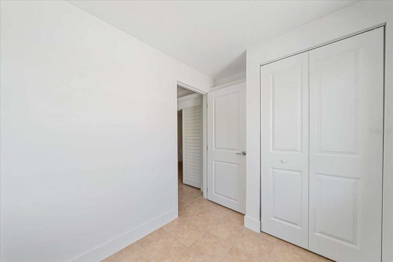 597 Spanish Drive N, Unit 12, Longboat Key, FL 34228 Photo