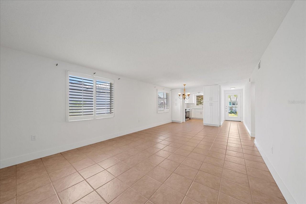 597 Spanish Drive N, Unit 12, Longboat Key, FL 34228 Photo