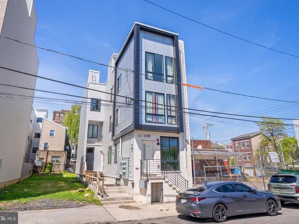 1230 N MARSHALL STREET, PHILADELPHIA, PA 19122