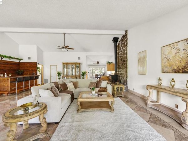2857 Randall Way, Hayward, CA 94541