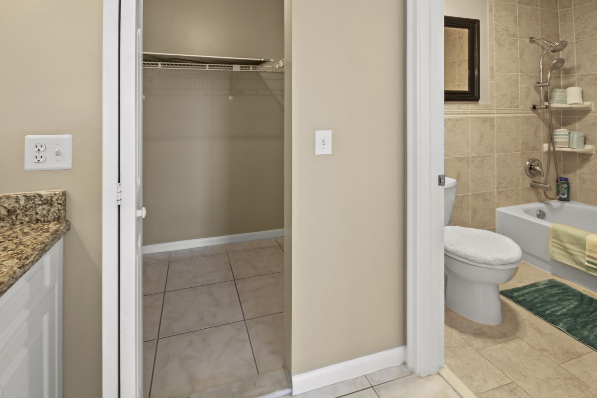 1421 NW 20th Avenue, Unit 204, Delray Beach, FL 33445 Photo