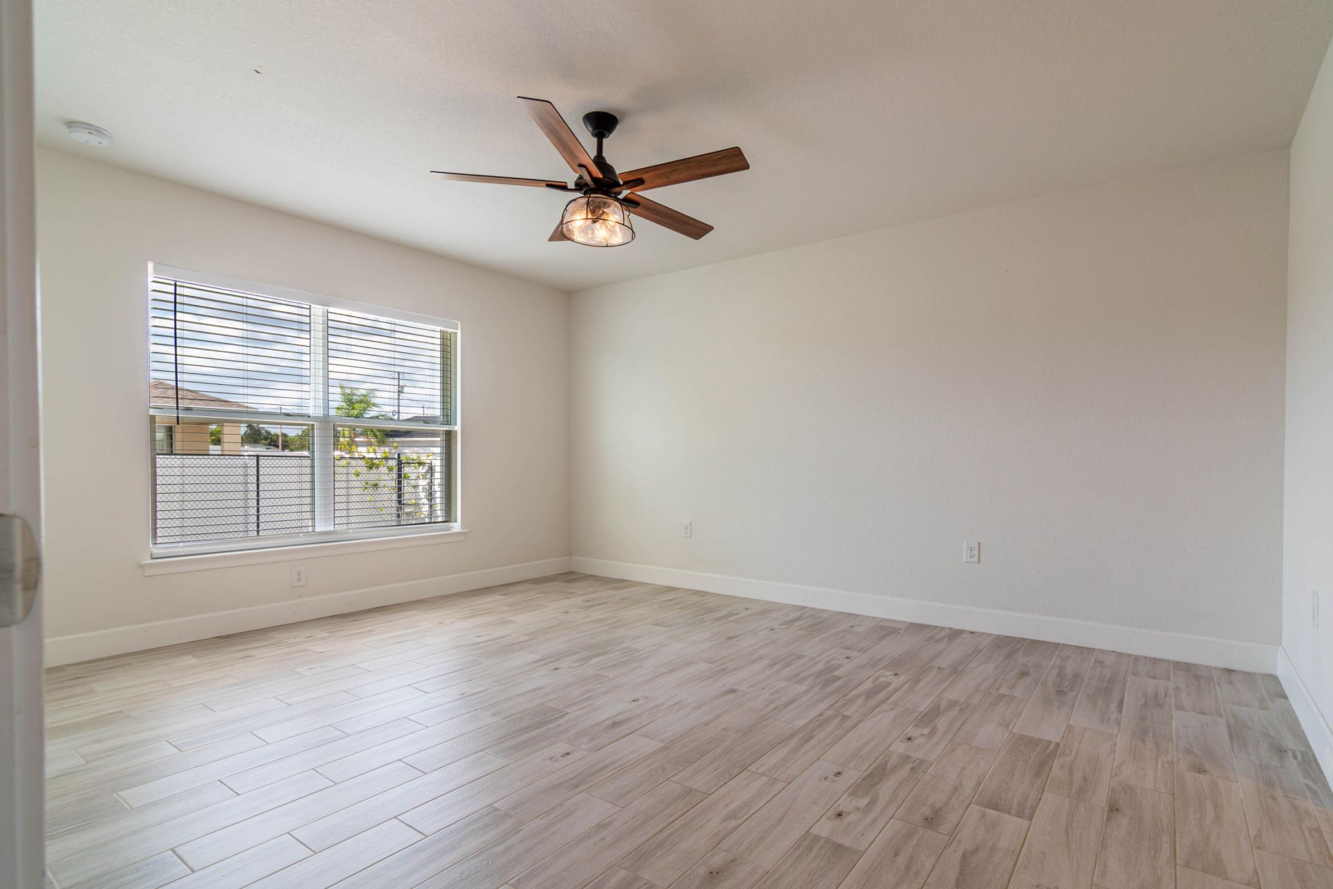 1513 NE 43rd Terrace, Cape Coral, FL 33909 Photo