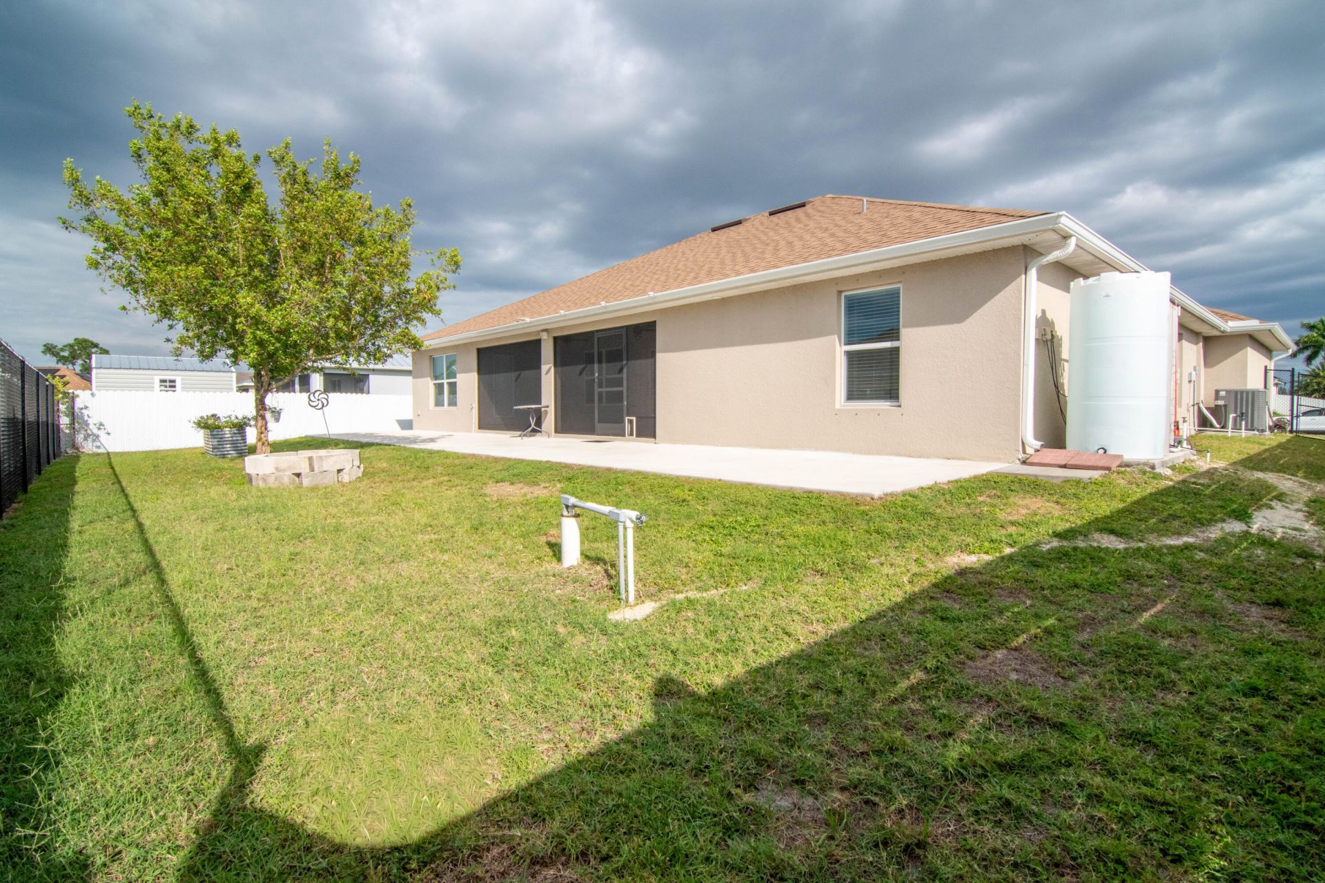 1513 NE 43rd Terrace, Cape Coral, FL 33909 Photo