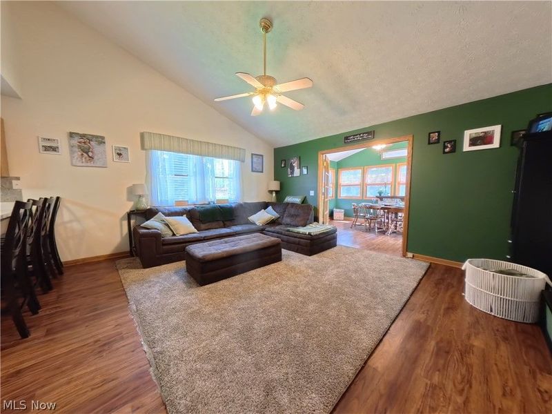 3160 Pondview Drive, Ravenna, OH 44266 Photo 6