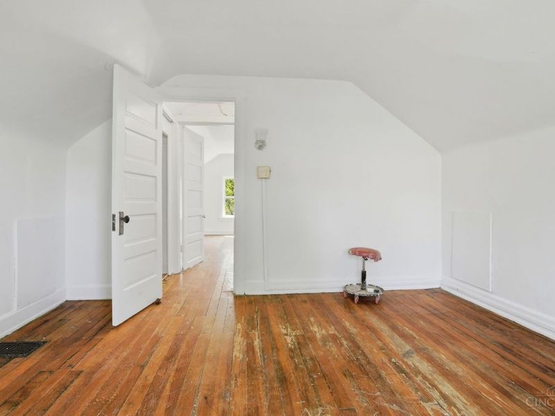 54 E Mitchell Avenue, Saint Bernard, OH 45217 Photo 21