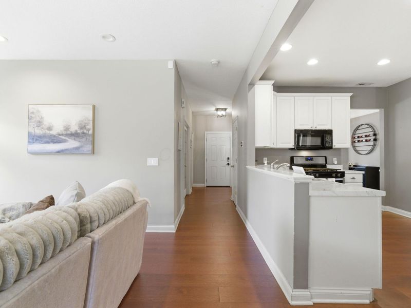 7165 Alma Terrace Drive, New Albany, OH 43054 Photo 13