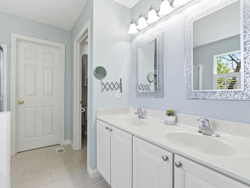 7165 Alma Terrace Drive, New Albany, OH 43054 Photo 37