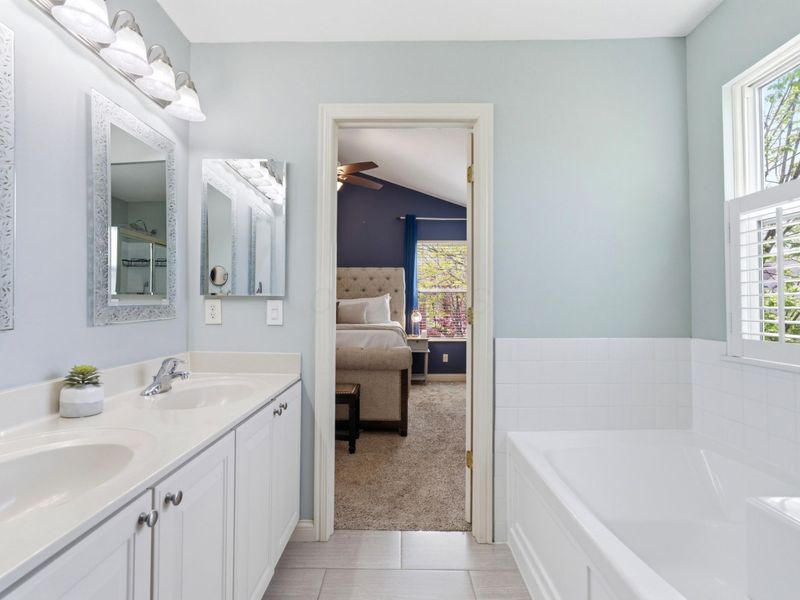 7165 Alma Terrace Drive, New Albany, OH 43054 Photo 38