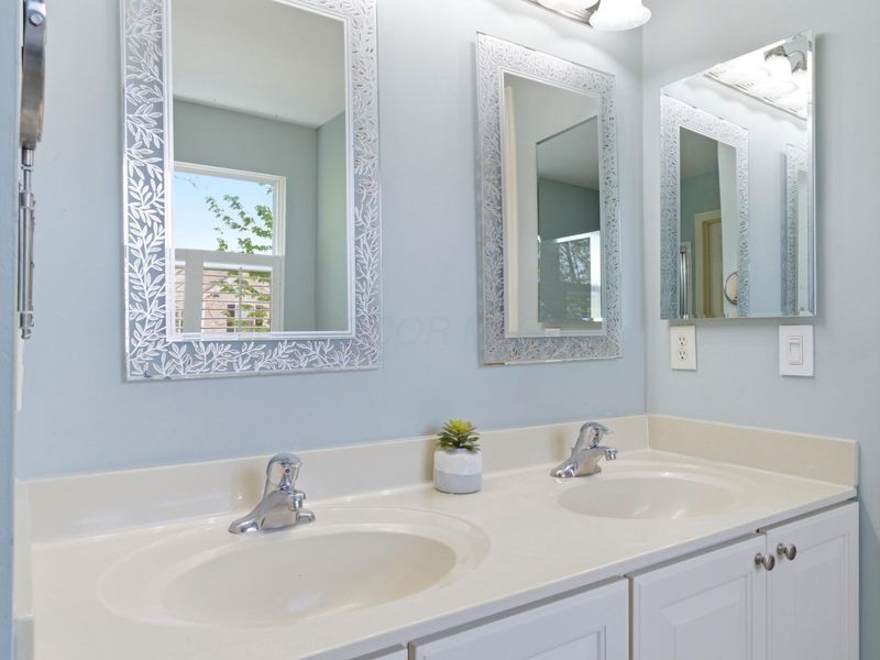 7165 Alma Terrace Drive, New Albany, OH 43054 Photo 39