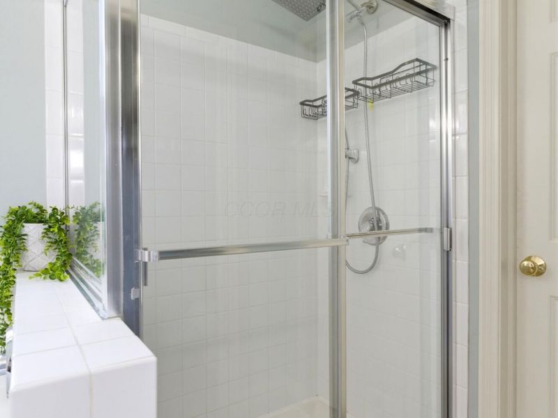 7165 Alma Terrace Drive, New Albany, OH 43054 Photo 41