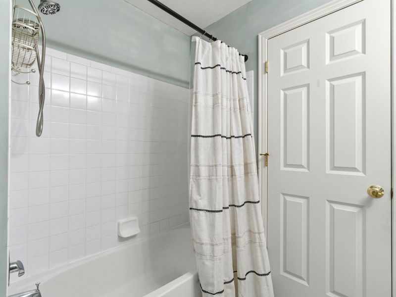 7165 Alma Terrace Drive, New Albany, OH 43054 Photo 47