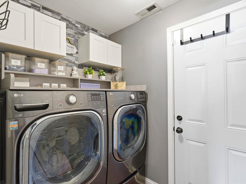 7165 Alma Terrace Drive, New Albany, OH 43054 Photo 48