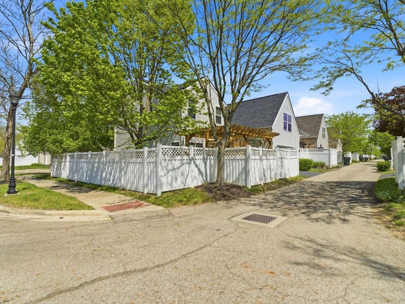 7165 Alma Terrace Drive, New Albany, OH 43054 Photo 54