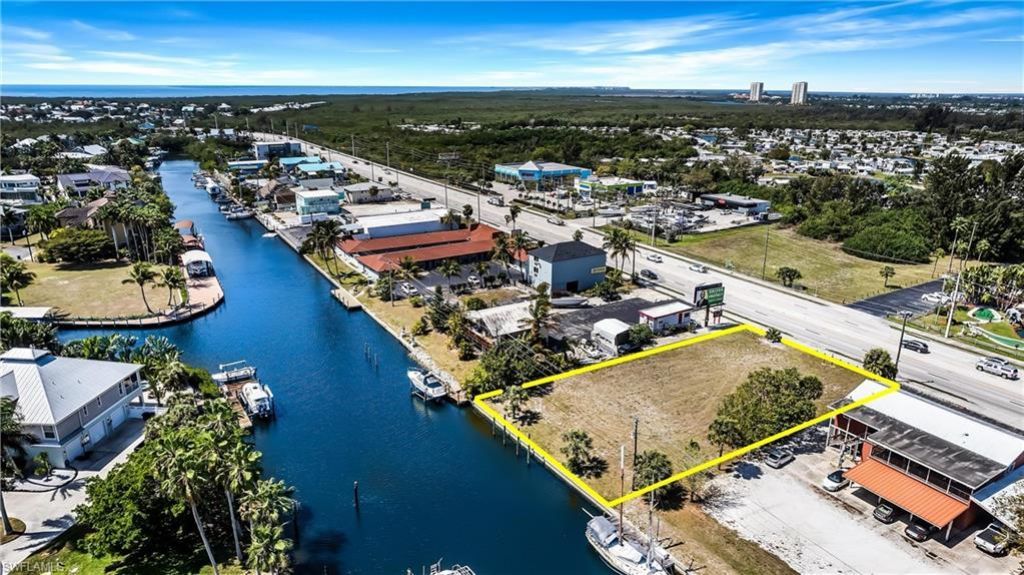 17721 San Carlos Blvd, Fort Myers Beach, FL 33931 Photo
