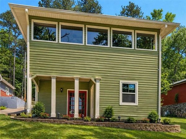 2298 East Lake Drive NE, Conyers, GA 30012