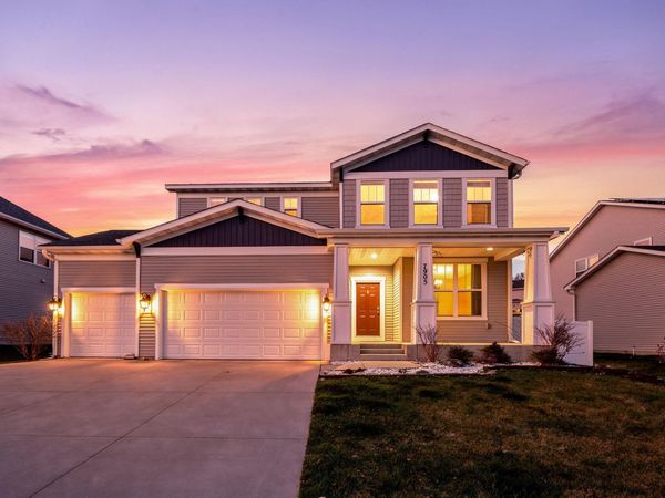 7905 205th Street W, Lakeville, MN 55044