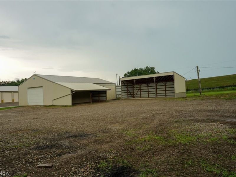 12955 N Pike Rd, Mount Perry, OH 43762 Photo 6