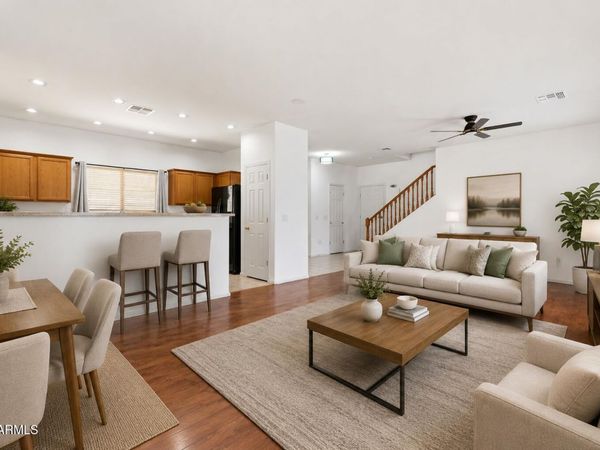 9590 N 81ST Drive, Peoria, AZ 85345