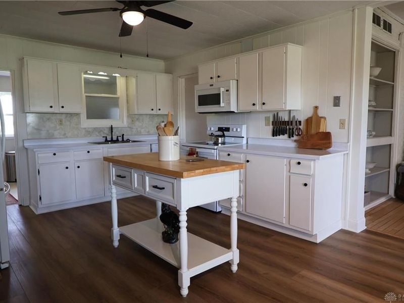 4996 Lackey Road, Ross Township, OH 45314 Photo 10