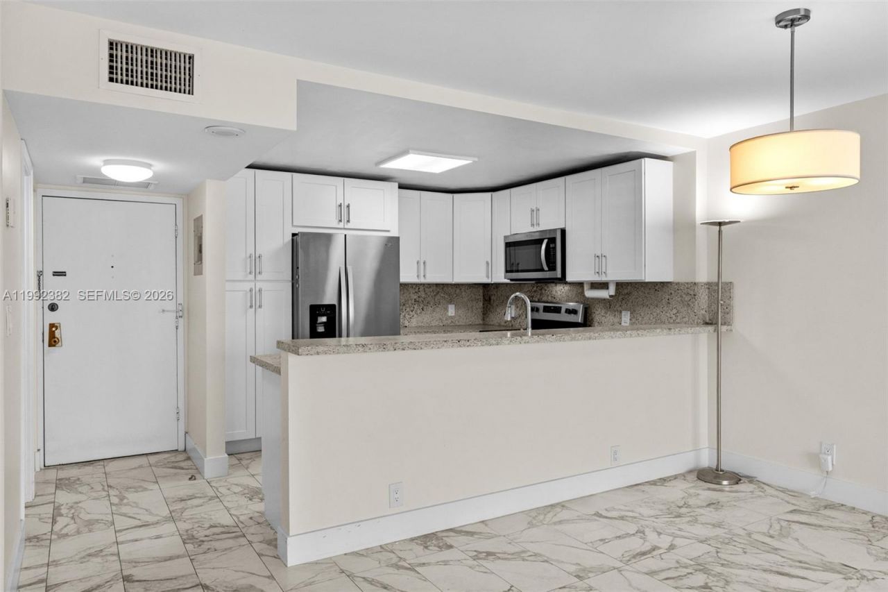 3800 S Ocean Dr , Unit 522, Hollywood, FL 33019 Photo