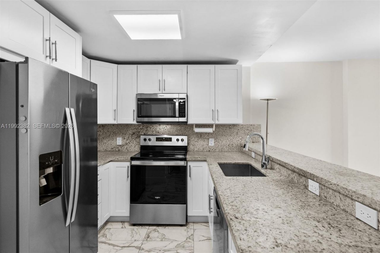 3800 S Ocean Dr , Unit 522, Hollywood, FL 33019 Photo