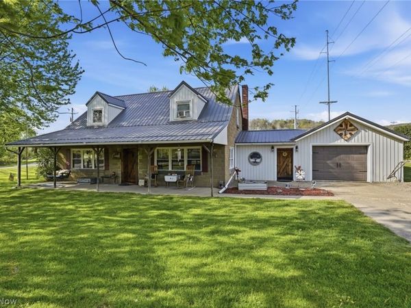 3811 SW State Route 258 , Newcomerstown, OH 43832