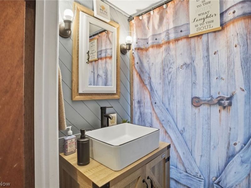 3811 SW State Route 258, Newcomerstown, OH 43832 Photo 18