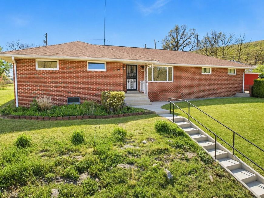 12043 Iris Avenue , Cumberland, MD 21502 Main Photo