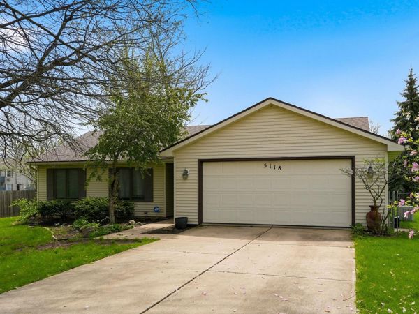 5118 Charlotte Avenue, Fort Wayne, IN 46815