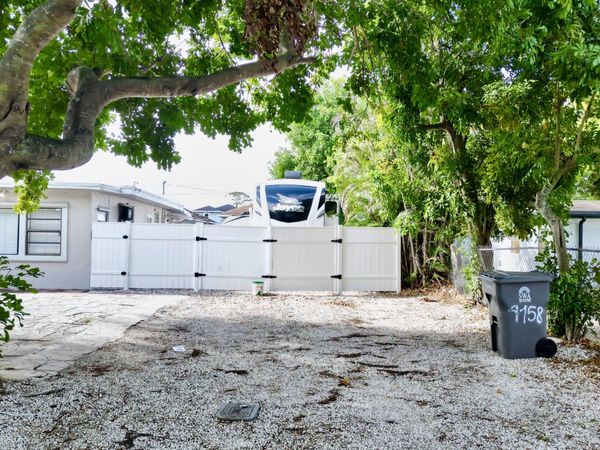 4158 Faith Street, West Palm Beach, FL 33406