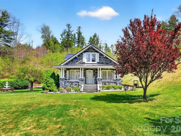 6507 S 226 Highway , Spruce Pine, NC 28777